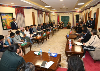 जेनजीहरुसँग राष्ट्रपति र प्रधानमन्त्रीले २ घण्टा के छलफल गरे ?