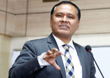 ‘नेपालमा मान्छे काट्नु भन्दा रुख काट्नु अप्ठ्यारो‘