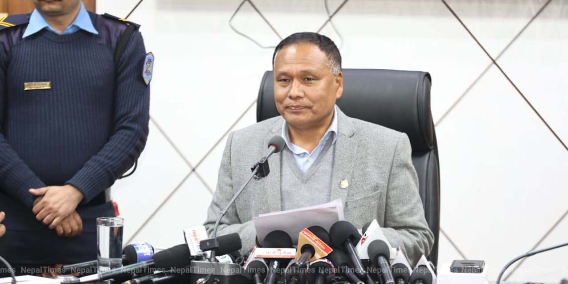 कुलमानले दिए मन्त्रीबाट राजीनामा, आजैदेखि राजनीतिमा लाग्ने