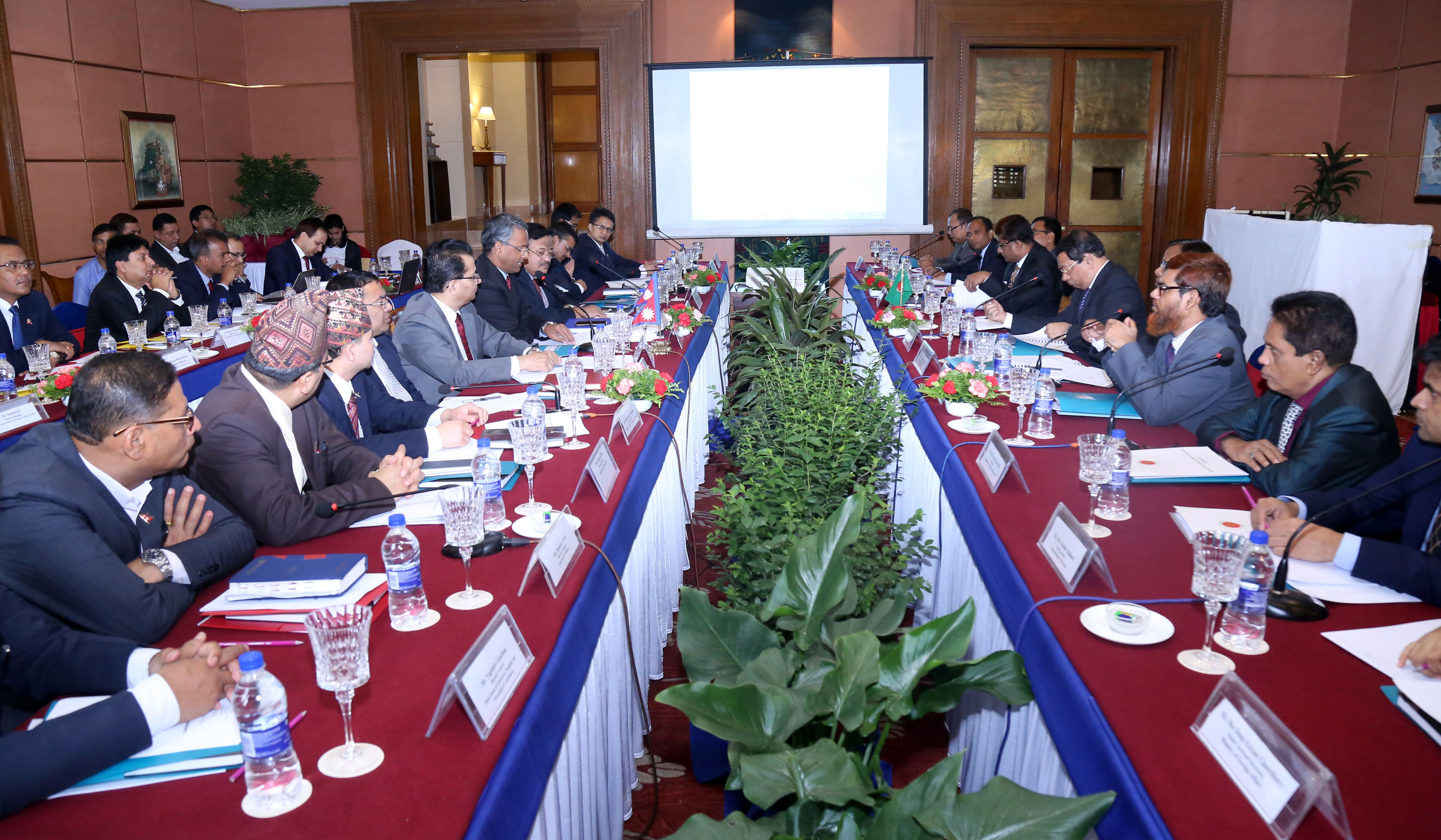 बंगलादेशसँगको व्यापारघाटा घटाउन वाणिज्य वार्ता