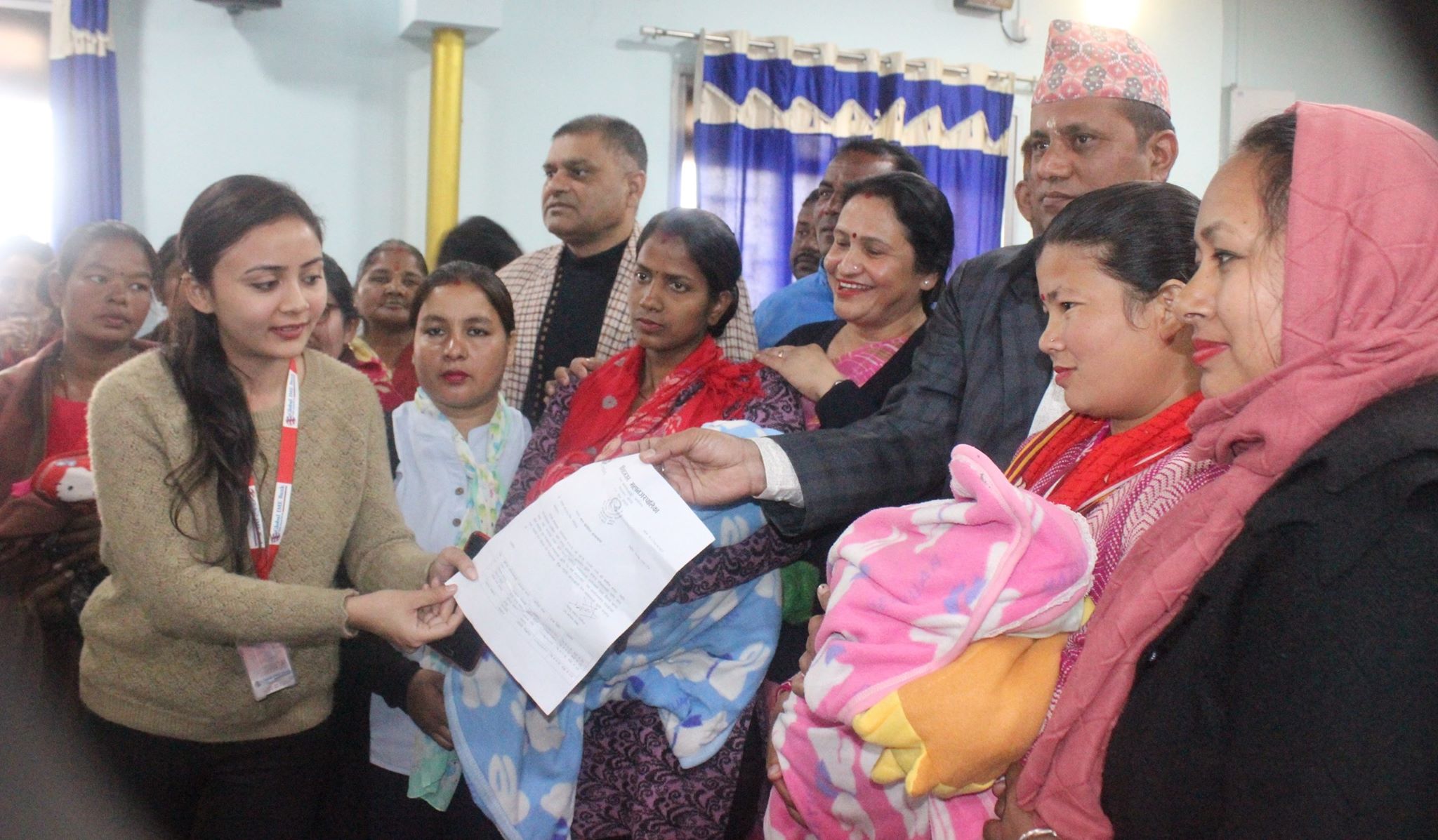 विराटनगर महानगरको छोरी पढाउ अभियान,दम्पतिका छोरीका नाममा २५ हजार