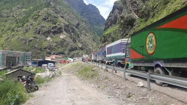 भारतीय कन्टेनरको धन्दा : आउँदा सामान ल्याउने, जाँदा लागुऔषध बोक्ने