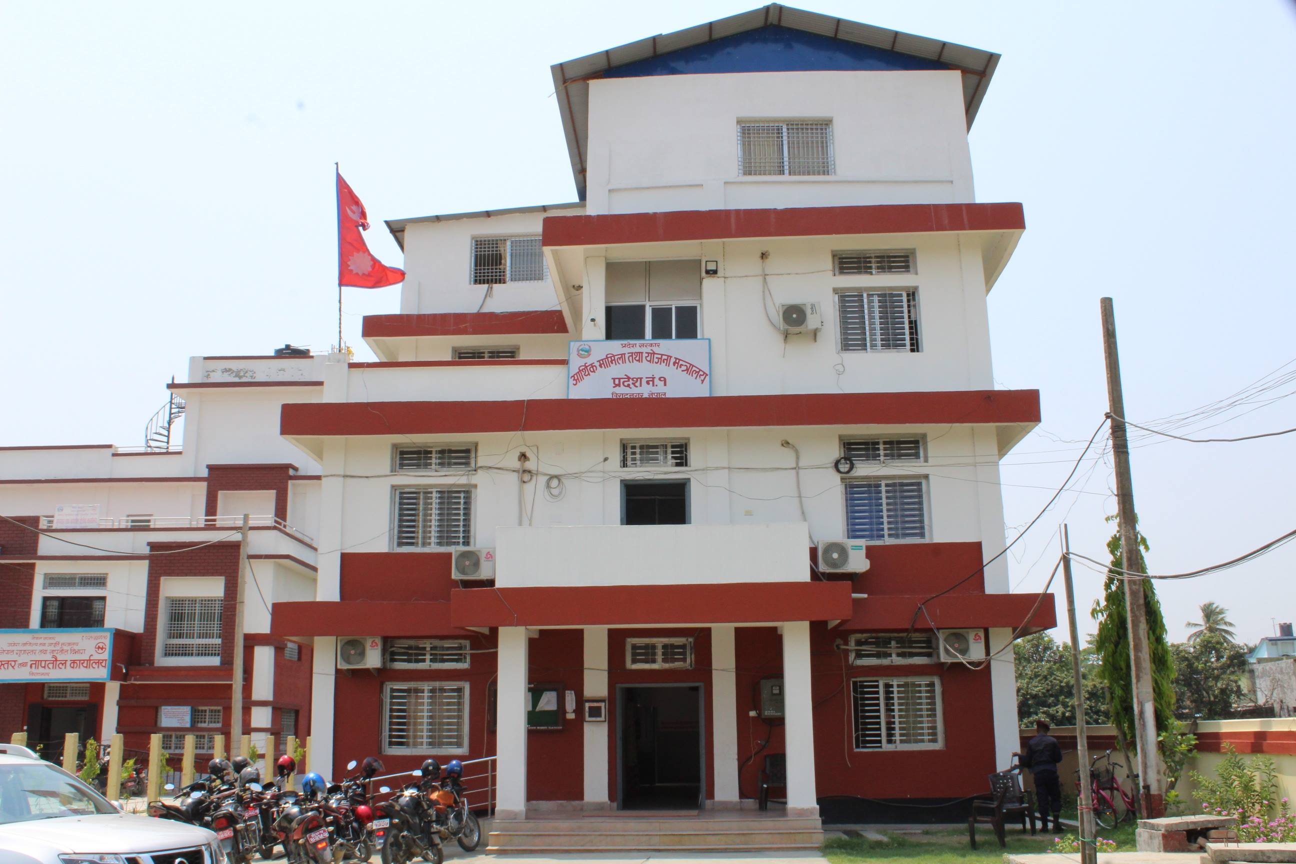 प्रदेश १ को ‘मुख्यमन्त्री ग्रामीण सडक सुधार कार्यक्रम’ अलपत्र