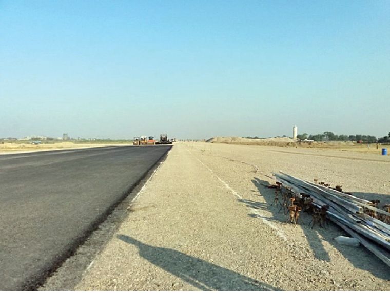 गौतमबुद्ध अन्तर्राष्ट्रिय विमानस्थल बीस दिनमा कालोपत्रे सकिने