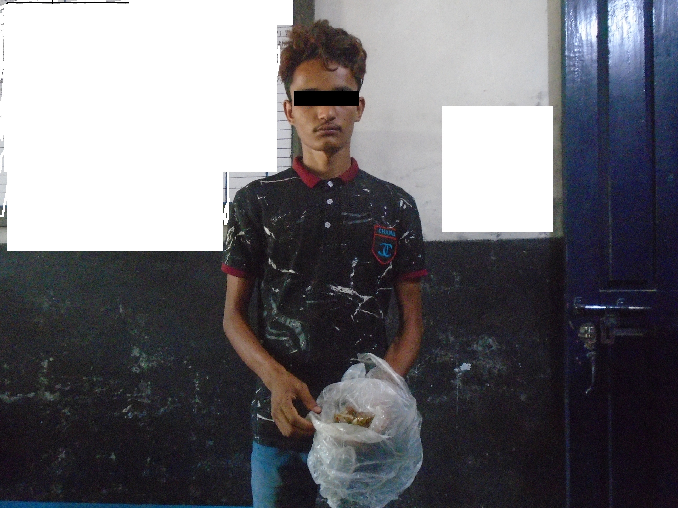 मलद्वारमा लुकाएर ल्याएको लागुऔषध सहित एक जना पक्राउ