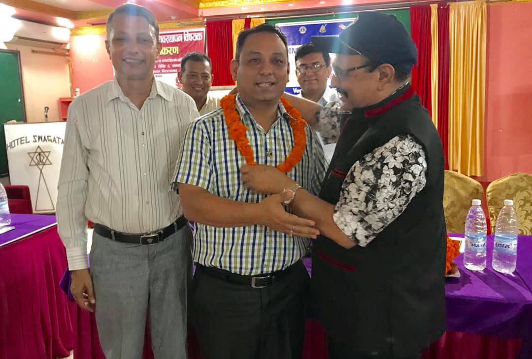 लायन्स क्लव अफ विराटनगर सेन्ट्रलमा सन्दिपदास श्रेष्ठ