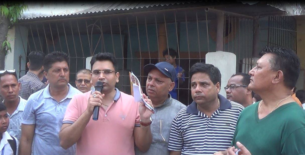 डेंगु बारे लाइफ गार्ड अस्पतालको सचेतना कार्यक्रम