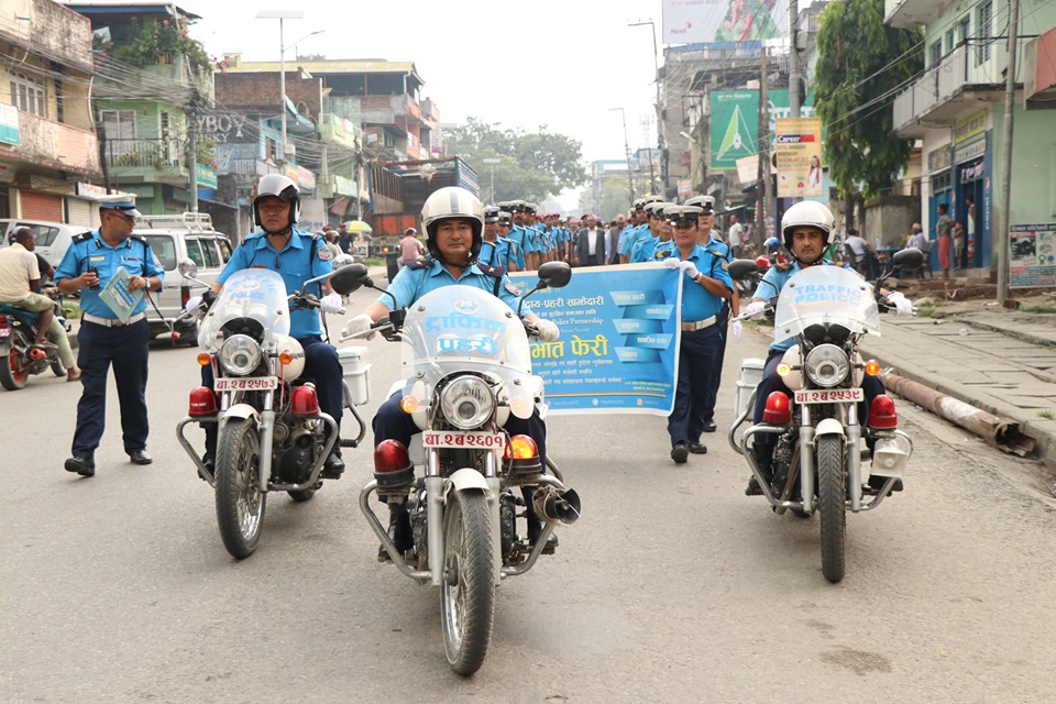 प्रदेश १ का ६ जिल्लामा सडक सुशासनको अभ्यासको तयारी