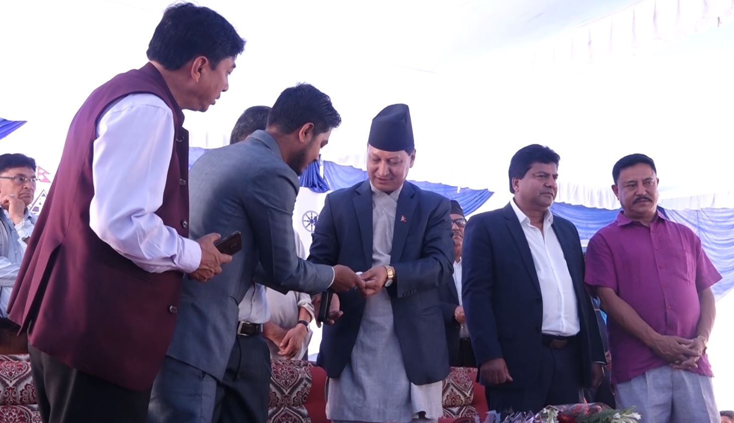 काठमाडौंमा स्मार्ट पार्किङ सेवा पनि सुरु