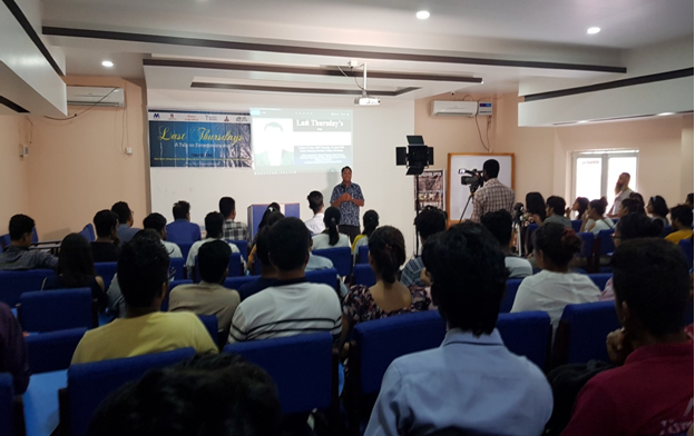 अरुको लागि काम गर्ने कि, रोजगारी सिर्जना गर्ने ?