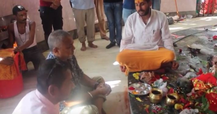 मोरङको रंगेलीमा पानी माग्दै किसानले गरे भ्यागुताको बिहे