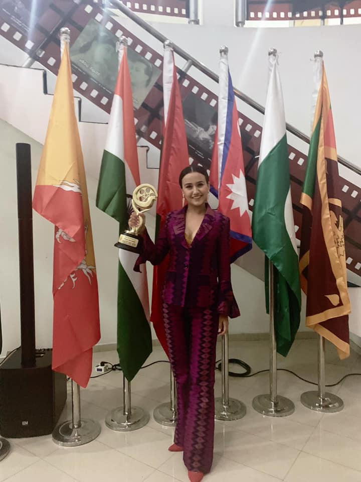 सार्क फिल्म फेस्टिभलमा स्वस्तिमाले जितिन् जुरी अवार्ड