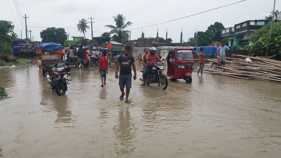 मोरङको नयाँ बजार जलमग्न