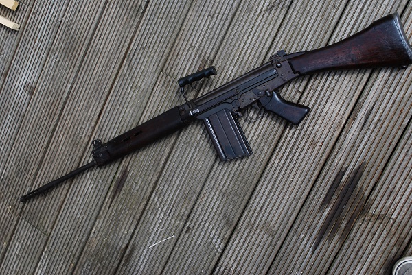 एसएलआर र ११० राउन्ड गोलीसहित संखुवासभाबाट एक जना पक्राउ