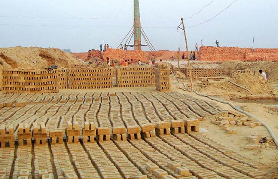 काठमाडौंका सडककाे धुलाेबाट ‘इँटा’ निर्माण गरिने