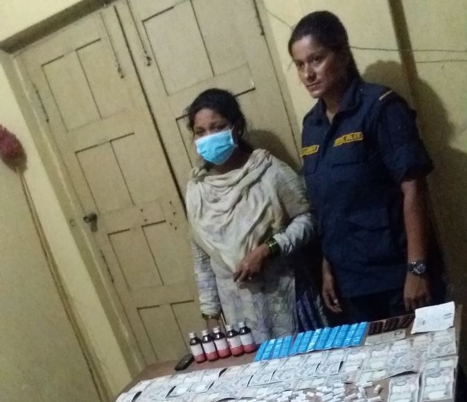 विराटनगरबाट लागु औषधसहित महिला पक्राउ