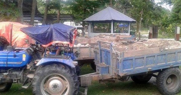 लेटाङमा अवैध उत्खननमा संलग्न ट्रयाक्टर नियन्त्रणमा