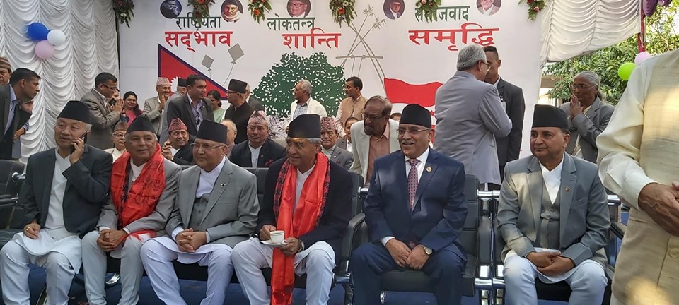 कांग्रेसको चियापानमा धुलो,ब्युटी र मामाका कुरा