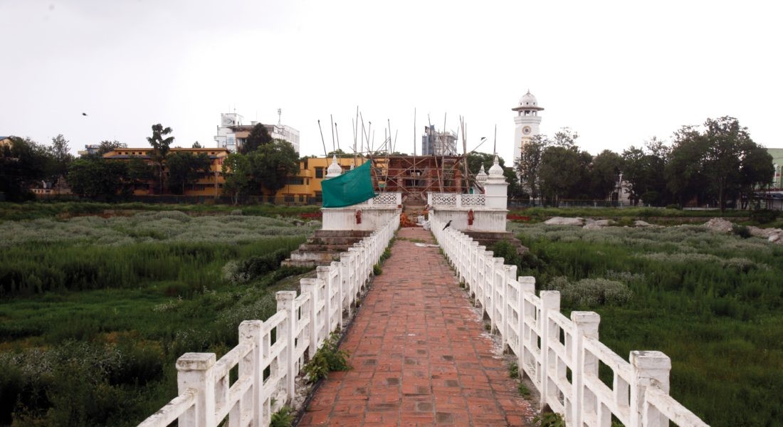 भाइटीकामा रानीपाेखरीमा रहेकाे बालगोपालेश्वर दर्शनको व्यवस्था