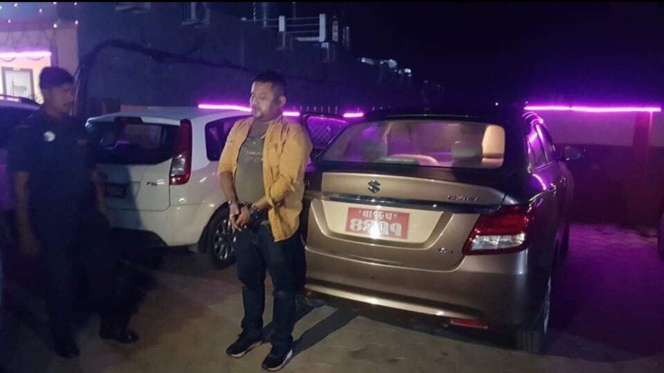 पेस्तोलसहित पक्राउ परेका नगर अध्यक्षलाई रिहा गर्न तरुण दलको माग