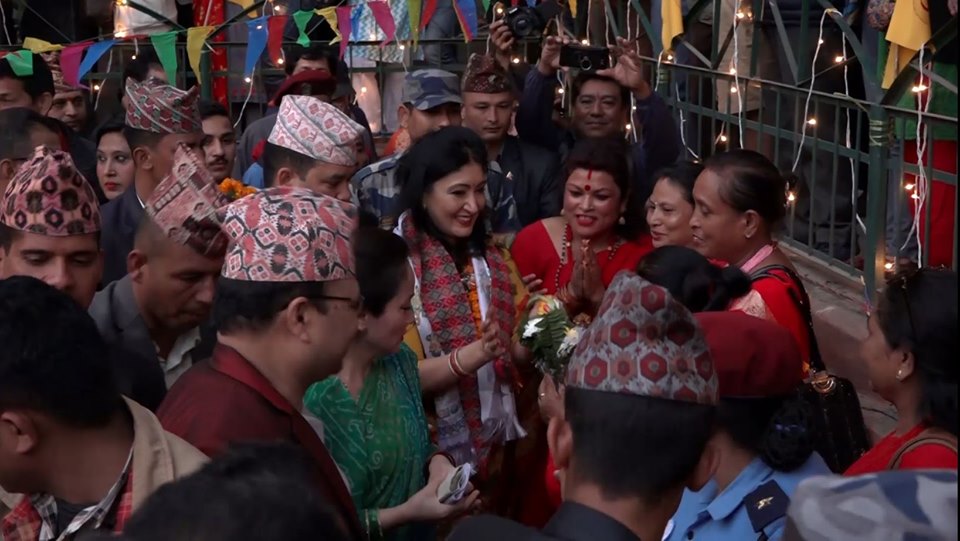 हिमानी शाहद्धारा नागपोखरीमा छठ पूजा