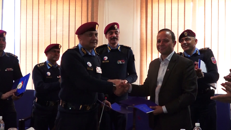 पुलिस क्लवलाई टेलिकमको प्रायोजन, ३२ लाखको सामाग्री सहयोग गर्ने