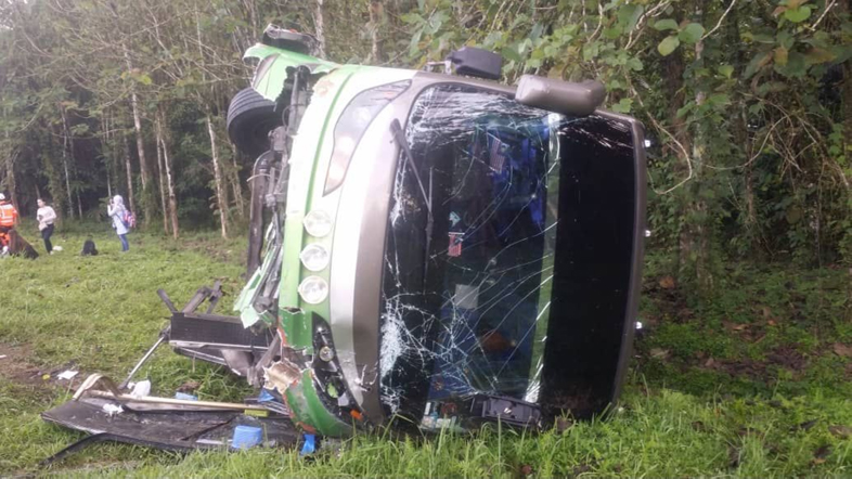 मलेसियामा बस दुर्घटना हुँदा नेपालीसहित १४ जना कामदार घाइते