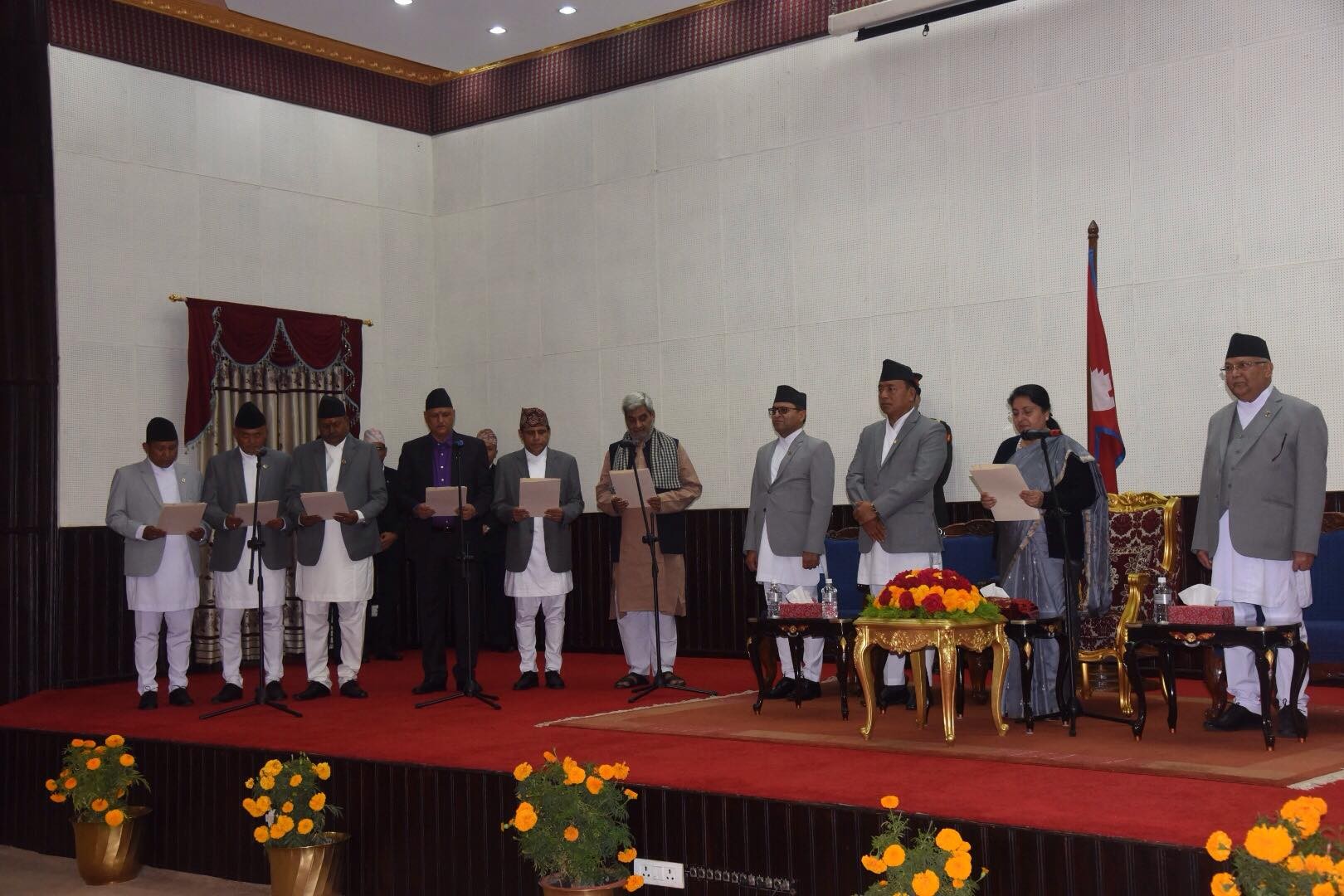 नवनियुक्त मन्त्री र राज्यमन्त्रीले लिए पद तथा गोपनीयताको सपथ