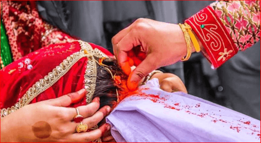 सिन्दुर हाल्न खोज्दा बेहुलाको हात नउठेपछि चार लाख जरिवाना