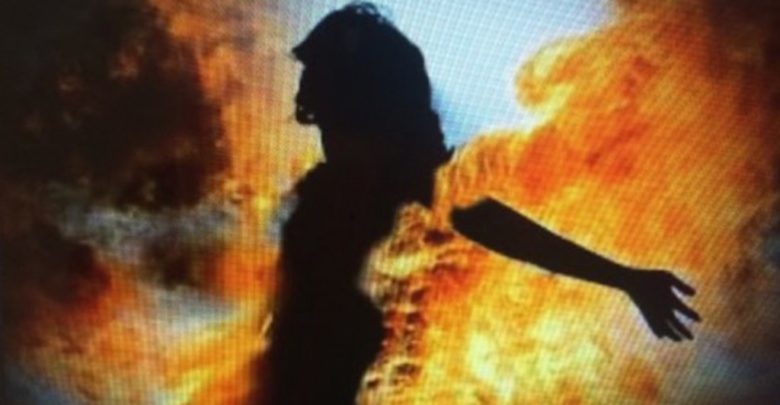 आगो ताप्ने क्रममा अचानक आगलागी हुँदा एक महिलाको जलेर मृत्यु