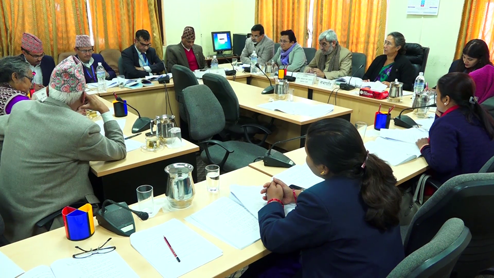 अनावश्यक वहसले निजामती बिधेयक १ वर्षसम्म टुङ्गिएन