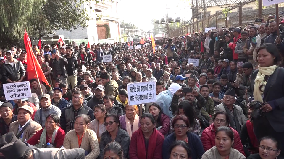 नयाँ नक्सा खारेज गर्न माग गर्दै भारतीय राजदूतावासमा ज्ञापनपत्र