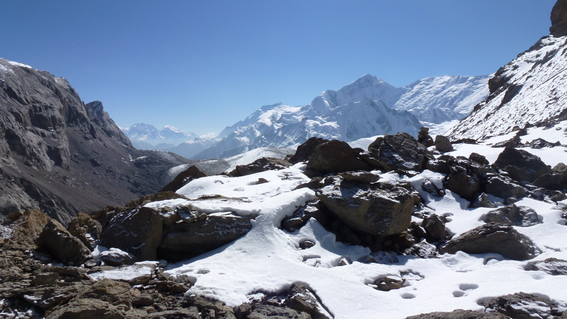 चिसोले मुस्ताङको जनजीवन प्रभावित