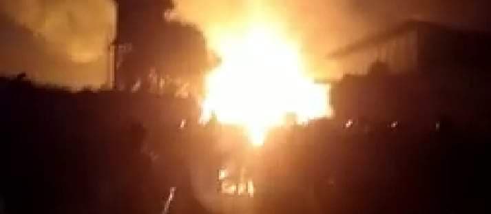 दुहबीको पशुपति विस्कुट उद्योगमा लागेको आगो ४ घण्टापछि नियन्त्रण