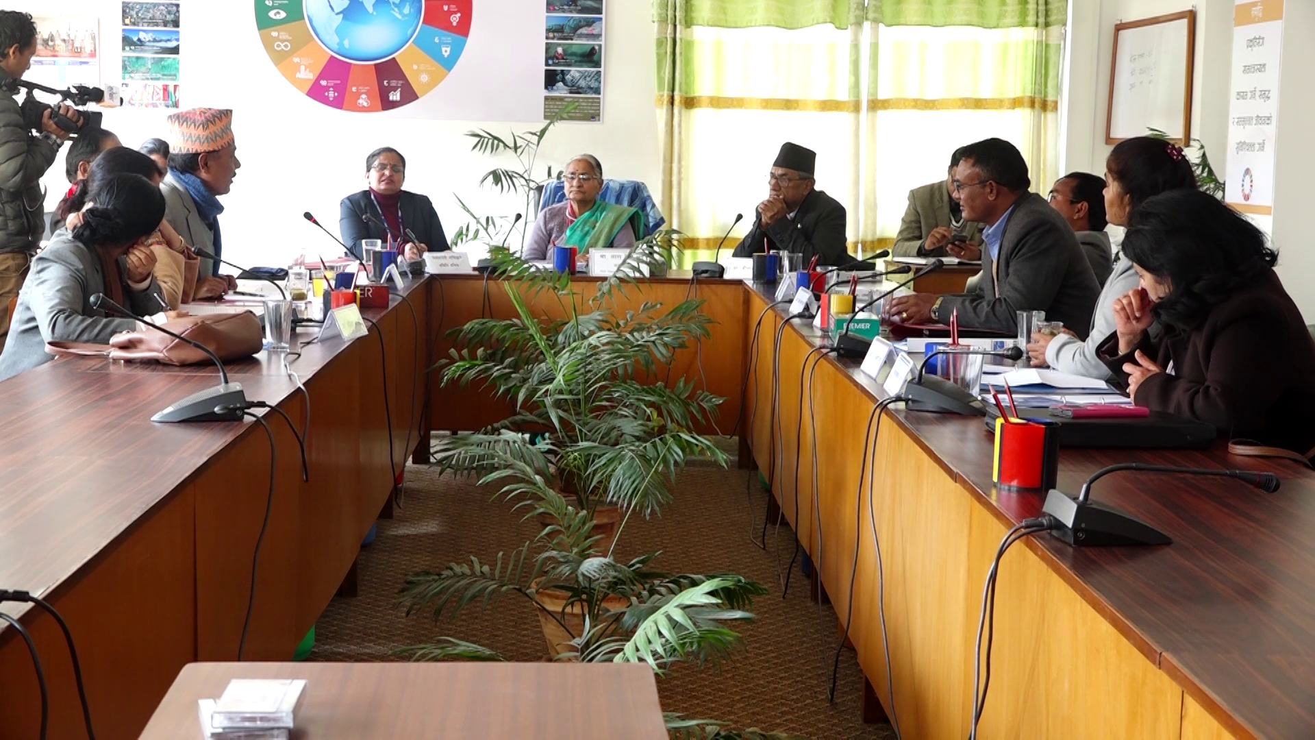 संसदीय समितिका निर्देशन मन्त्रीले टेरेनन्