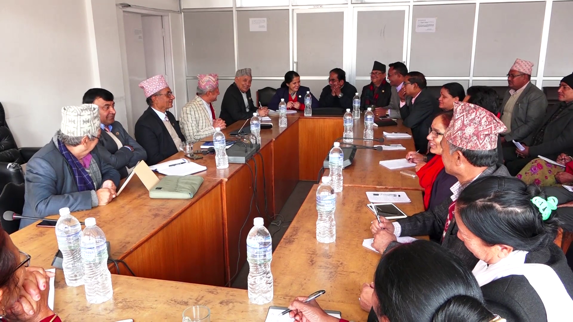 एमसीसीका विषयमा परराष्ट्र मन्त्रीसँग नेकपा सांसदको छलफल