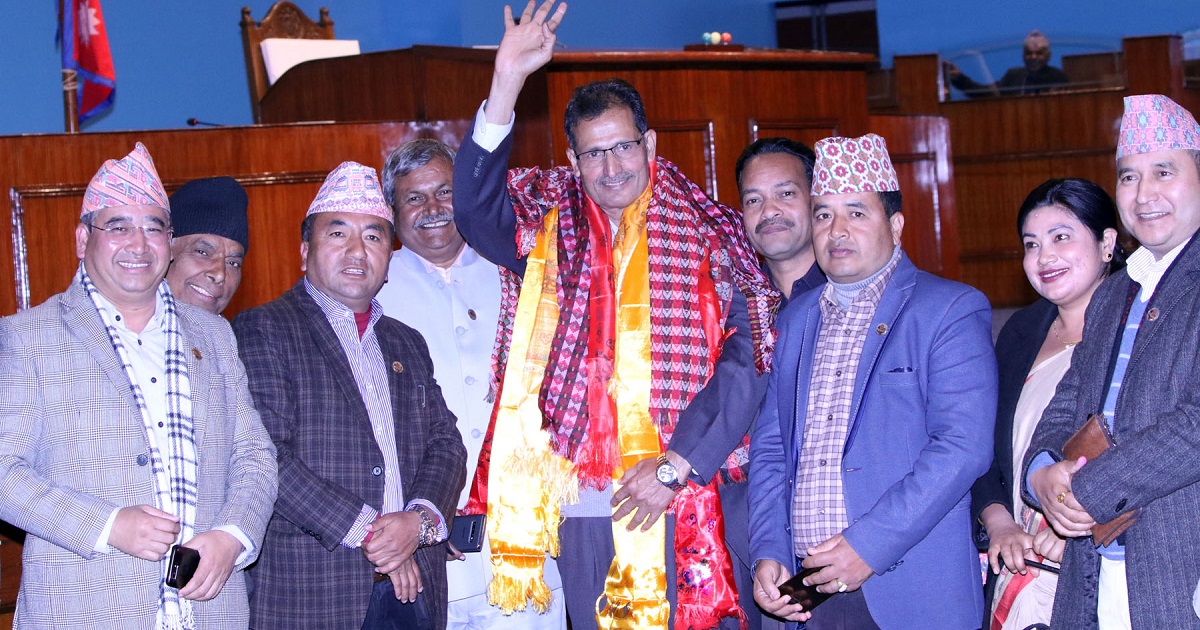 नवनिर्वाचित सभामुख सापकोटाद्वारा पद तथा गोपनीयताको सपथ ग्रहण