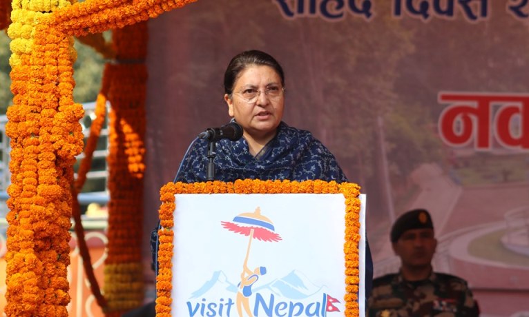 राष्ट्रपतिद्वारा पुष्पलाल, बीपी, गणेशमान र मनमोहनको प्रतिमा अनावरण