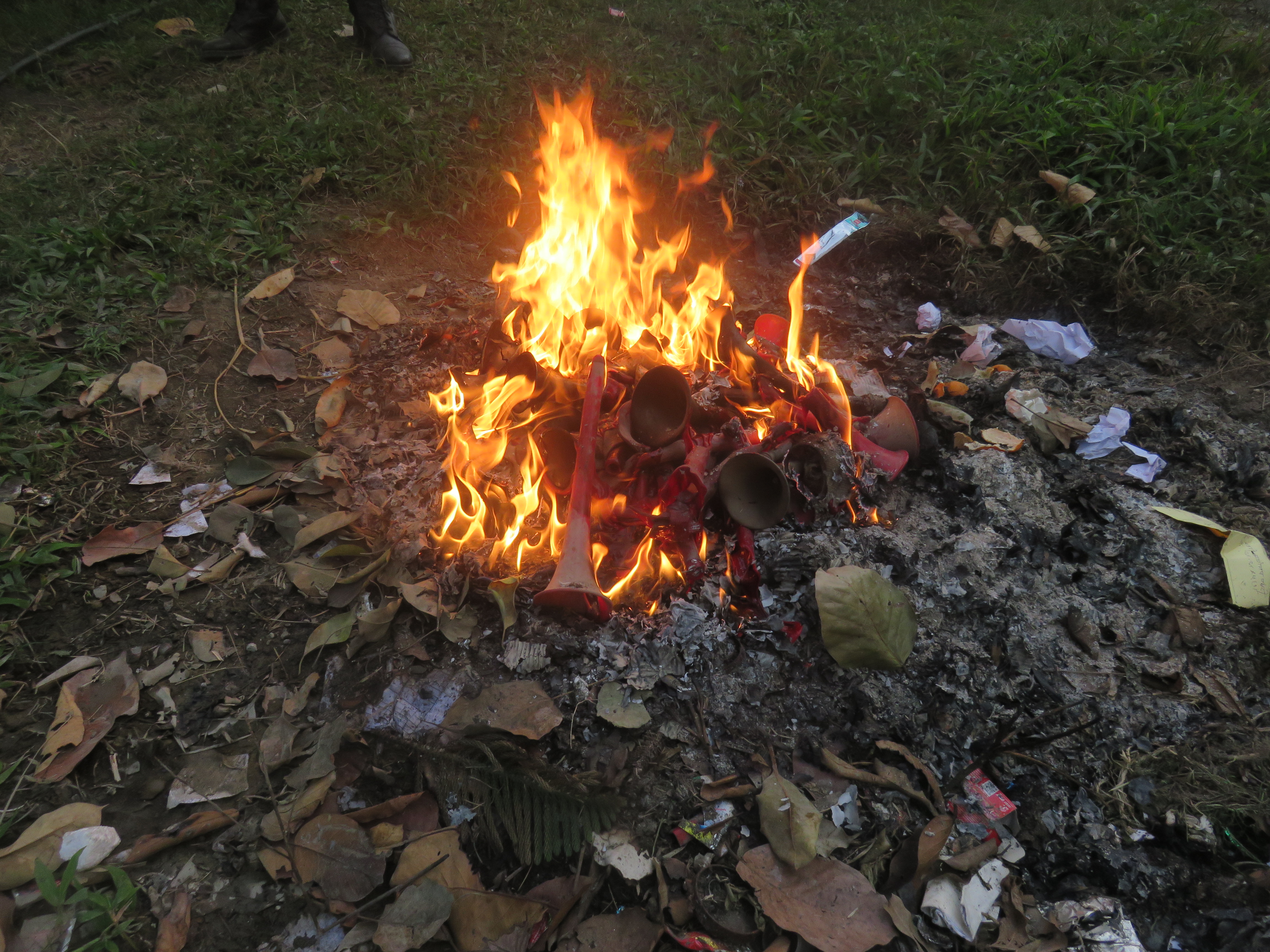 पथरी सडकखण्डमा १४० सवारी साधनको प्रेसर हर्न हटाईयो
