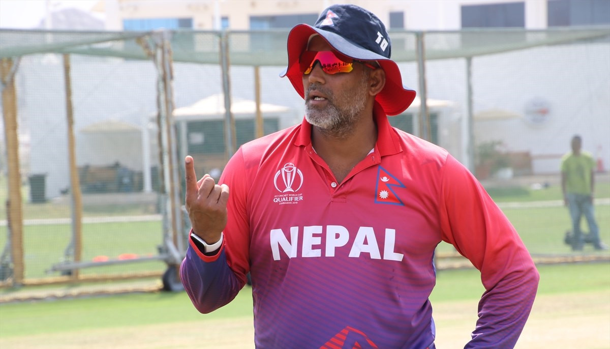 राष्ट्रिय क्रिकेट टोलीका मुख्य प्रशिक्षक उमेश पटवालले दिए राजीनामा