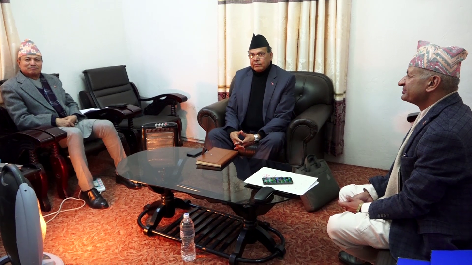 नेकपा कार्यदलले १० दिन भित्र एसमीसीको धारणा बनाउने