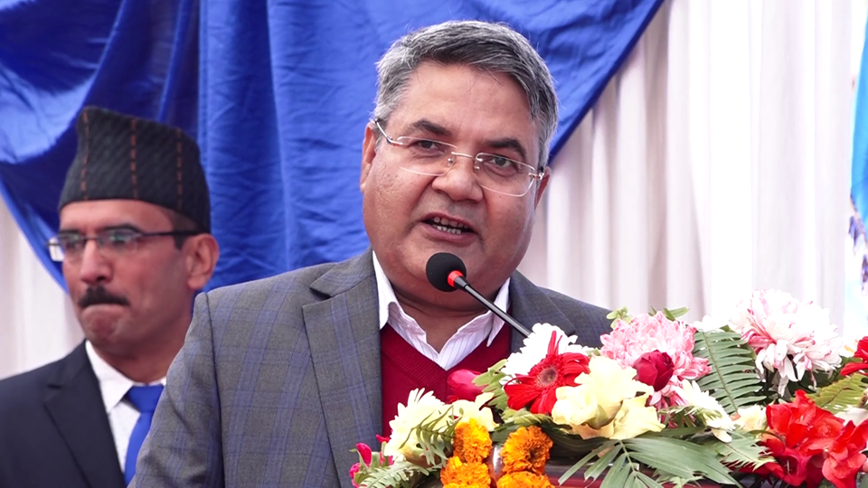 कर्मचारीप्रति सञ्चारमन्त्रीको आक्रोश – ‘राजनीति गर्नेलाई ठेगान लाईन्छ’