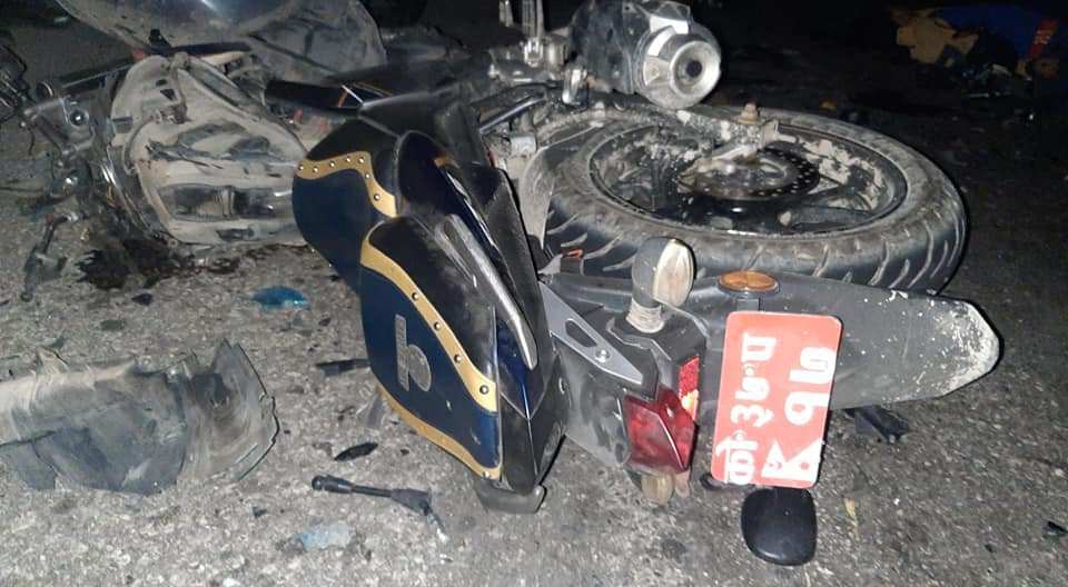 सुन्दरहरैँचामा दुई मोटरसाईकल आपसमा ठोक्किँदा दुवै चालकको मृत्यु