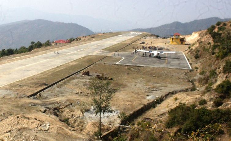 खोटाङको मनमाया राई खानीडाडा विमानस्थलमा परीक्षण उडान