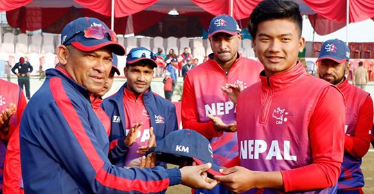 डेब्यु खेलमै कुशलको विश्व कीर्तिमान