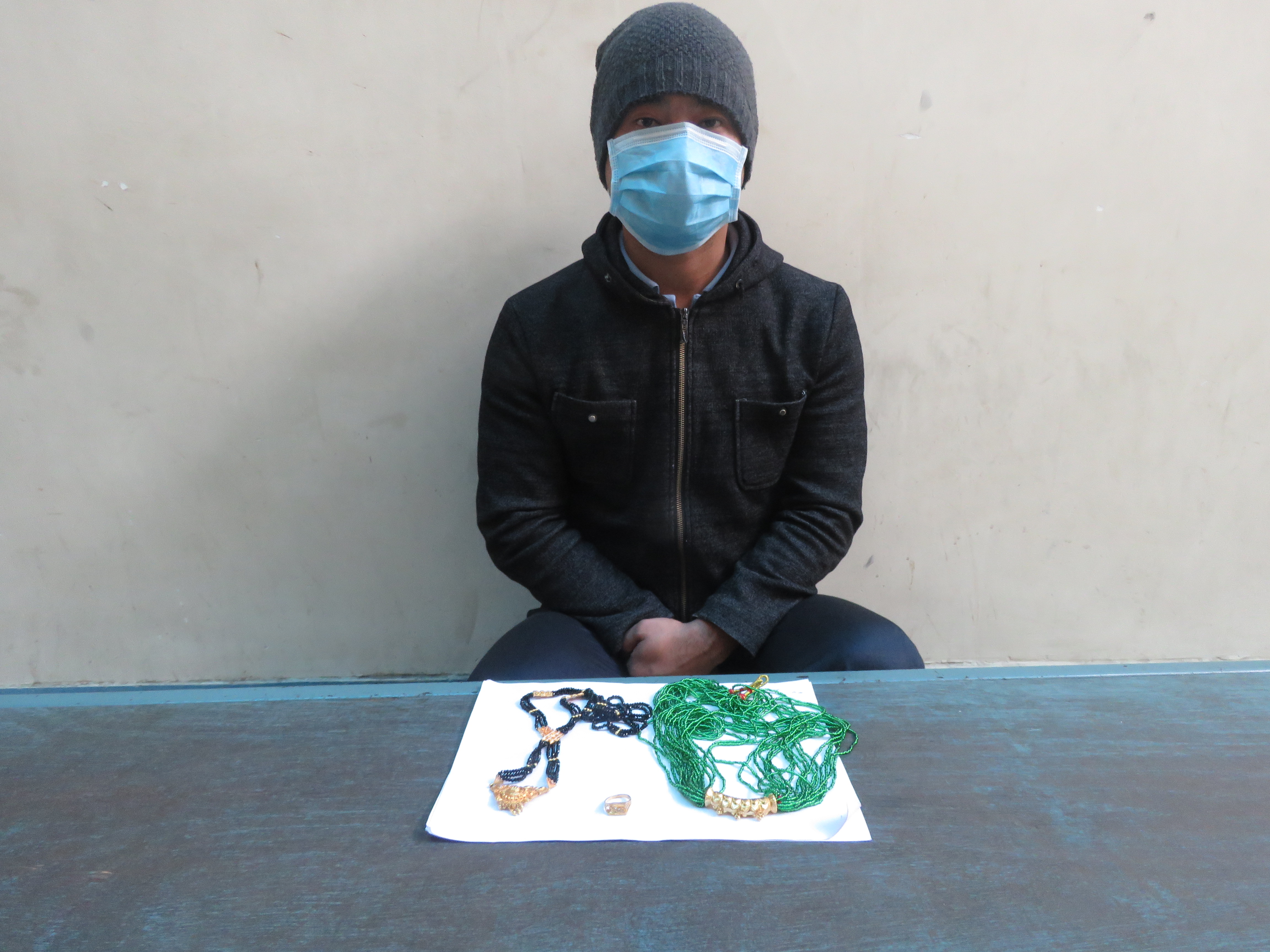 विराटनगरबाट चोरिएको गहनासहित सुरक्षा गार्ड पक्राउ