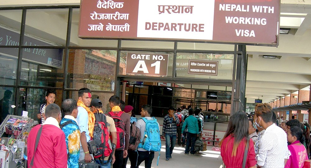 दश वर्षमा ४० लाख नेपाली वैदेशिक रोजगारमा