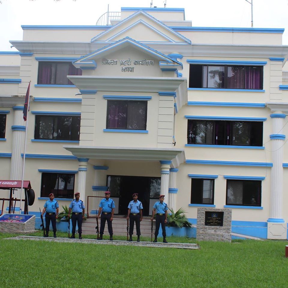 झापाबाट १५ लाख बराबरको अबैध समान बरामद