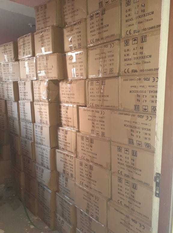 १० लाख थान मास्कसहित सानो भर्‍याङबाट एक जना पक्राउ