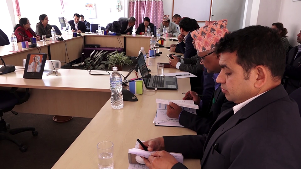 पशुपतिनाथमा अनियमितताको आशंका, सांसदले देखाए चासो